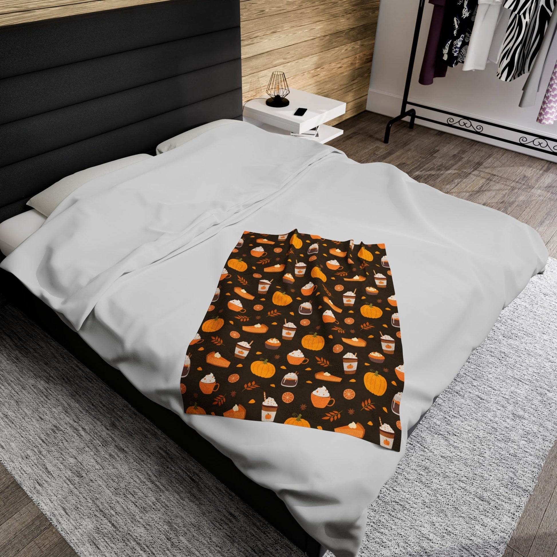 Good Bean Gifts "Festive Fall" Velveteen Plush Blanket