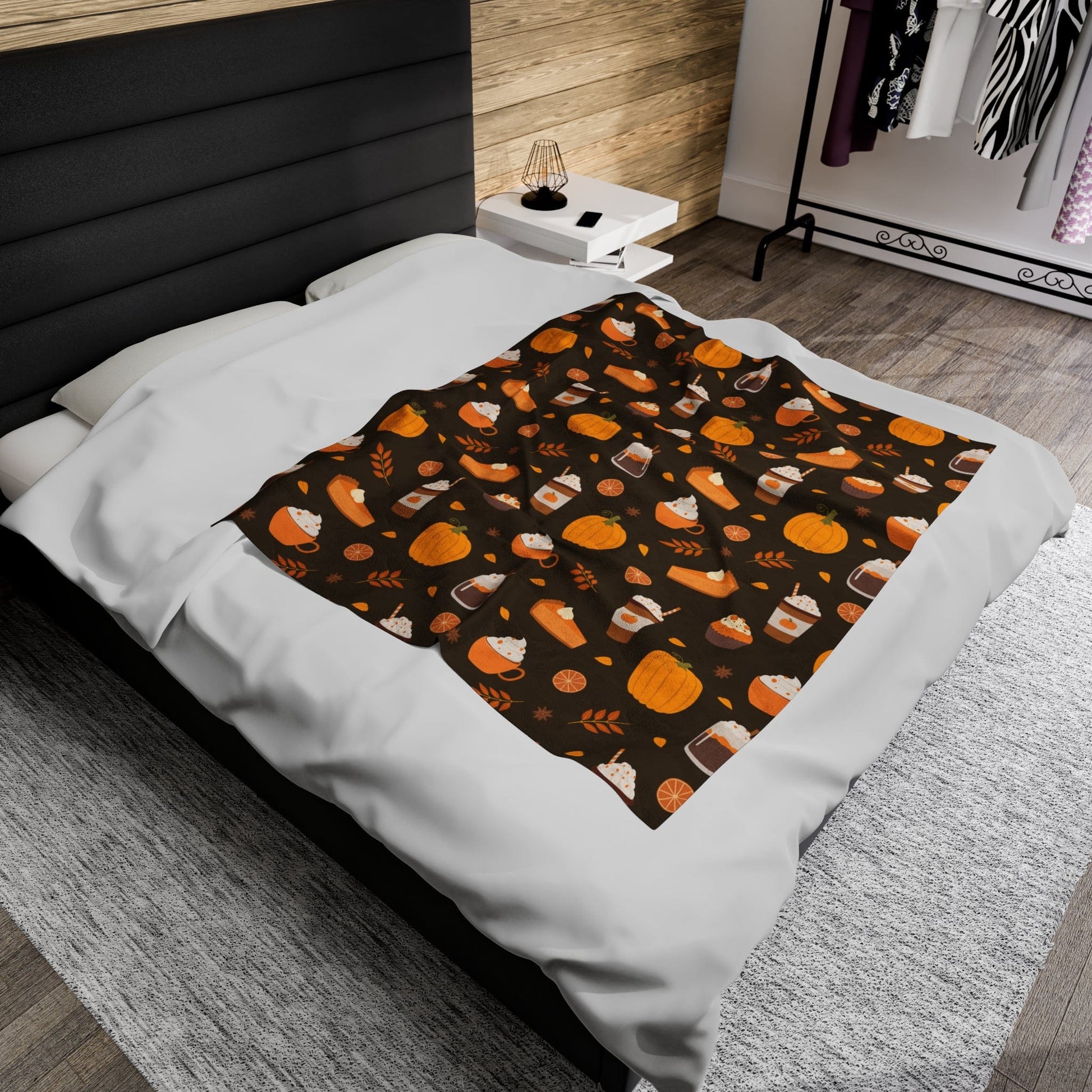 Good Bean Gifts "Festive Fall" Velveteen Plush Blanket